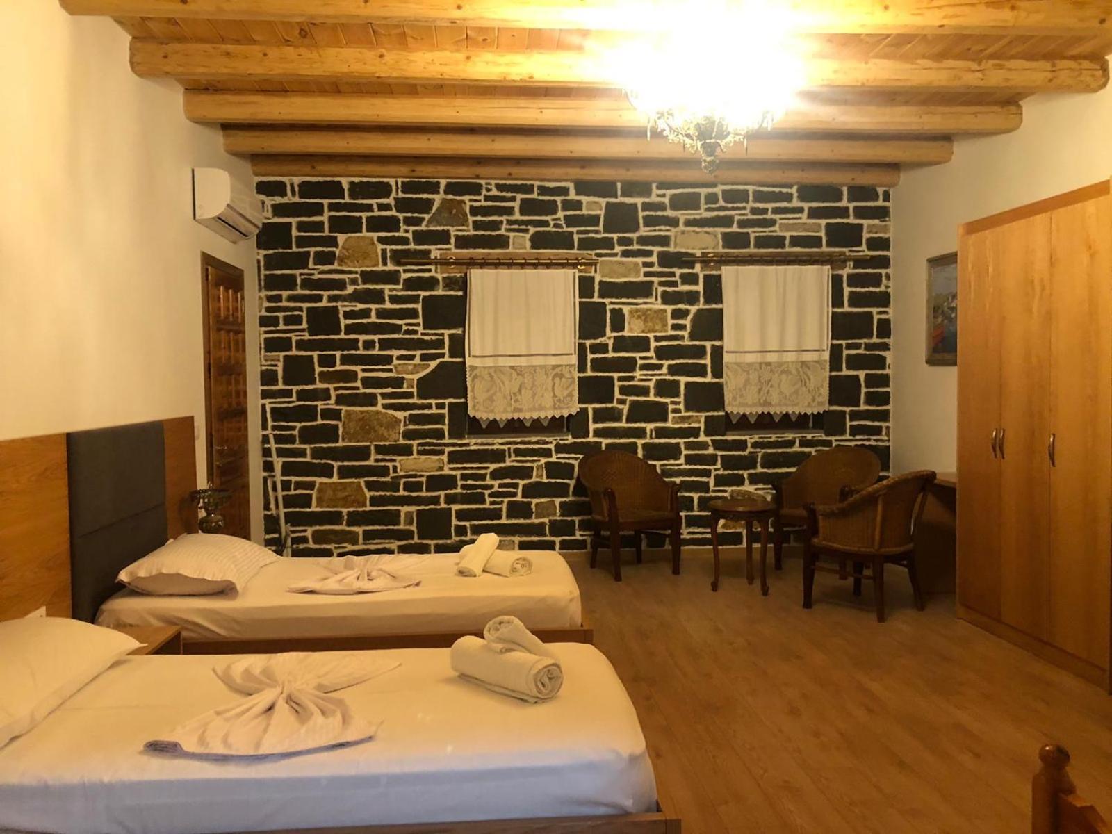 Kaso Ervehe Hotel *